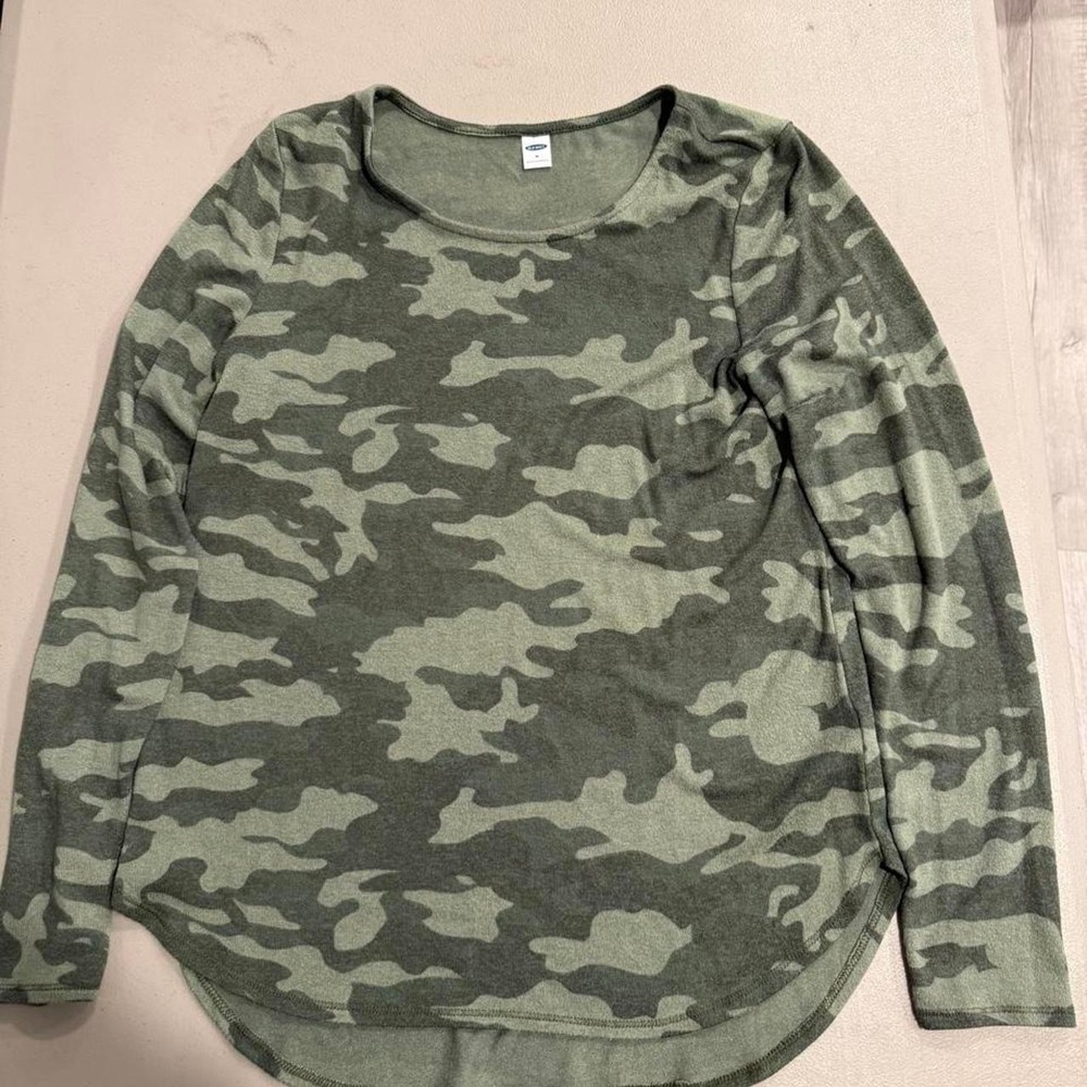 Old Navy Long Sleeve Top Womens M Green Streetwear Grunge Camo Crew Neck Shirt